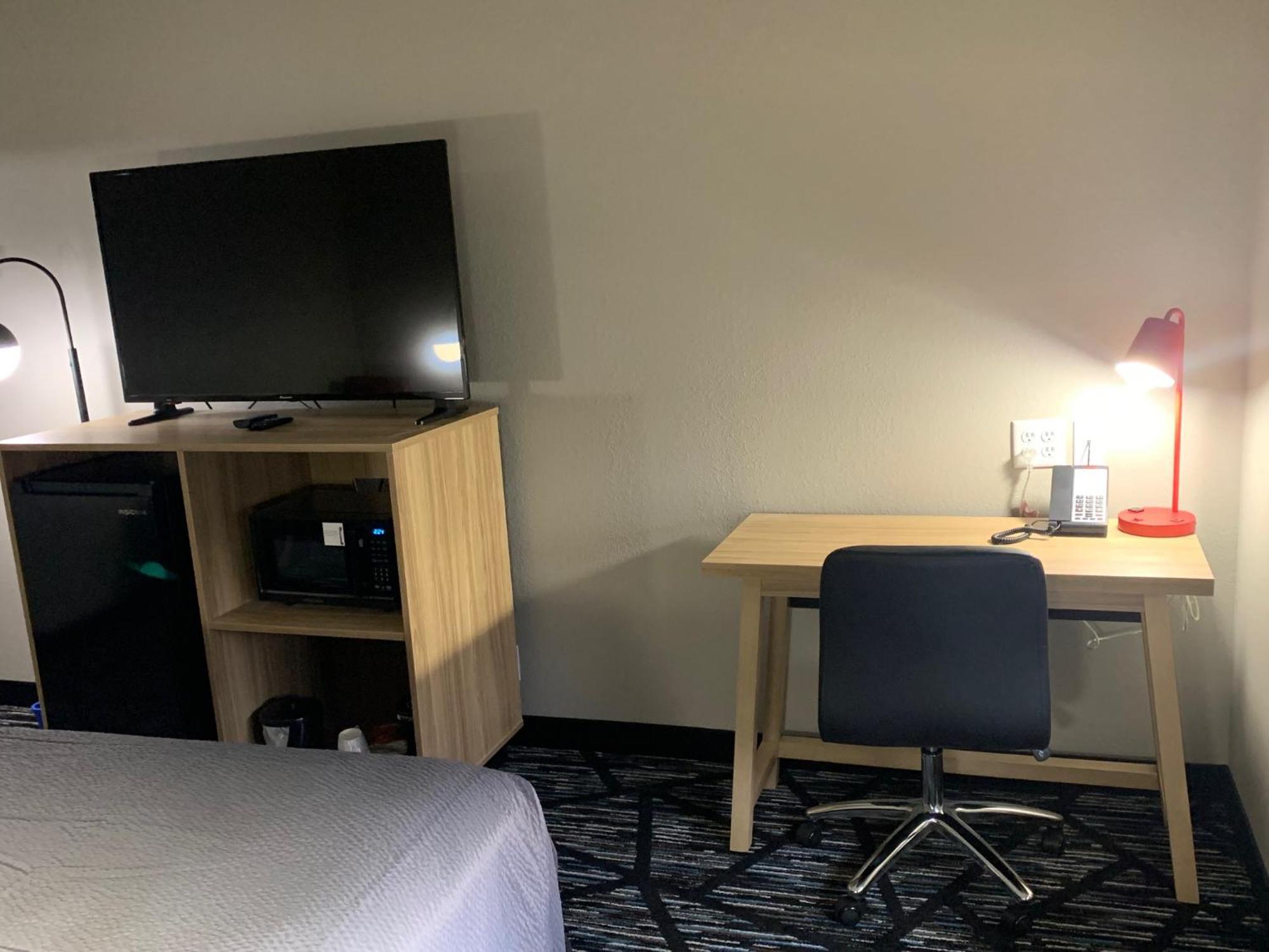 Super 8 By Wyndham Kirksville-University Area Экстерьер фото